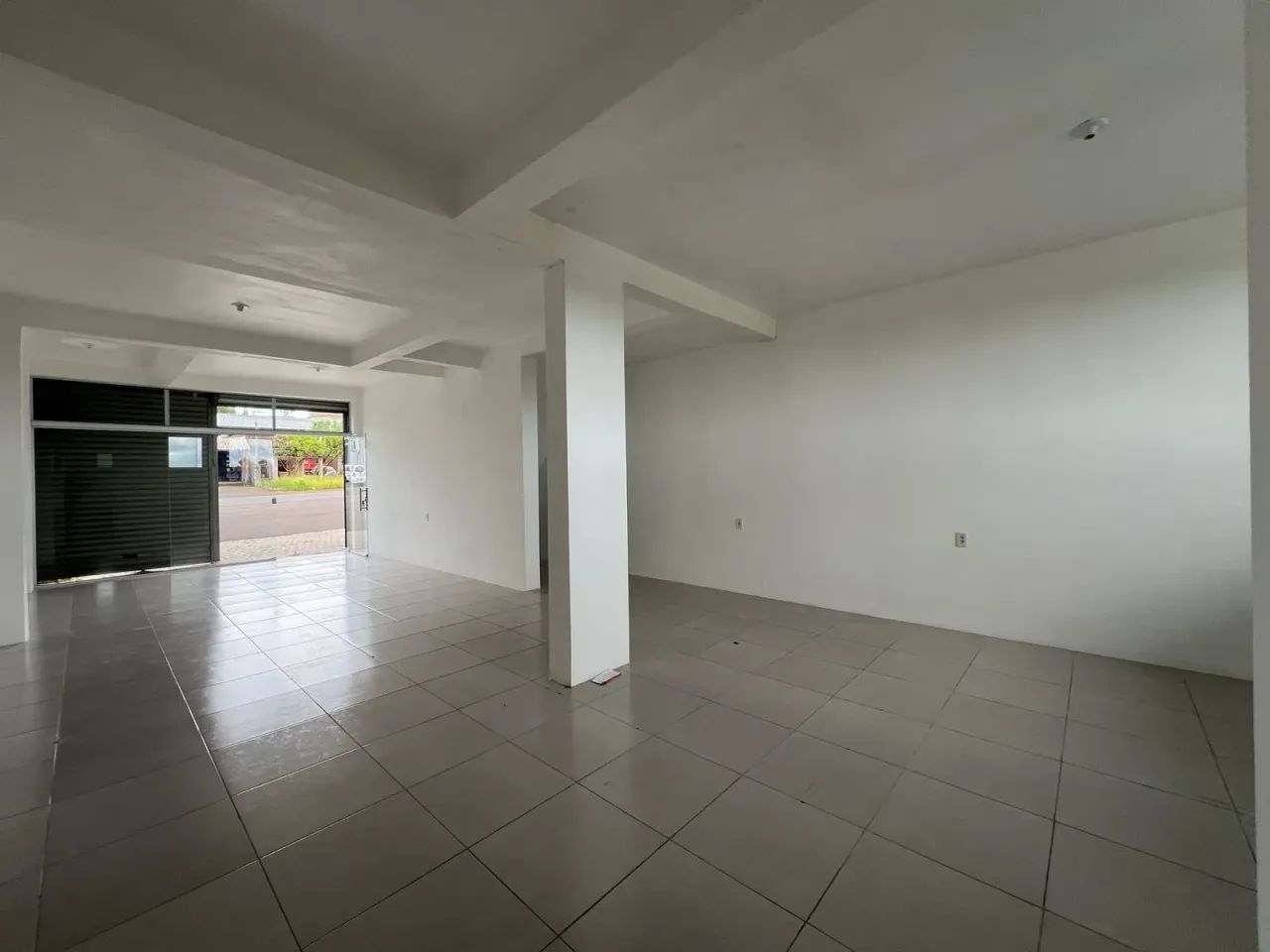 Centro comercial para aluguel possui 93 metros quadrados com 1 quarto em União - Estância  - Foto 2