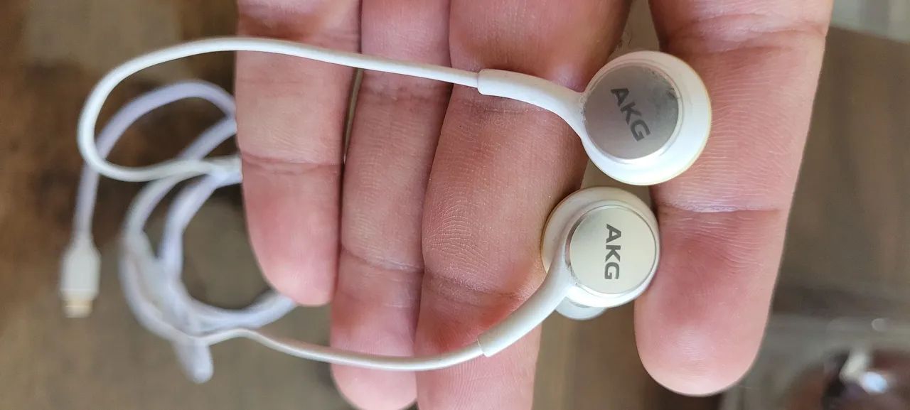 AKG Wired Headphones - Type C64520763739265121