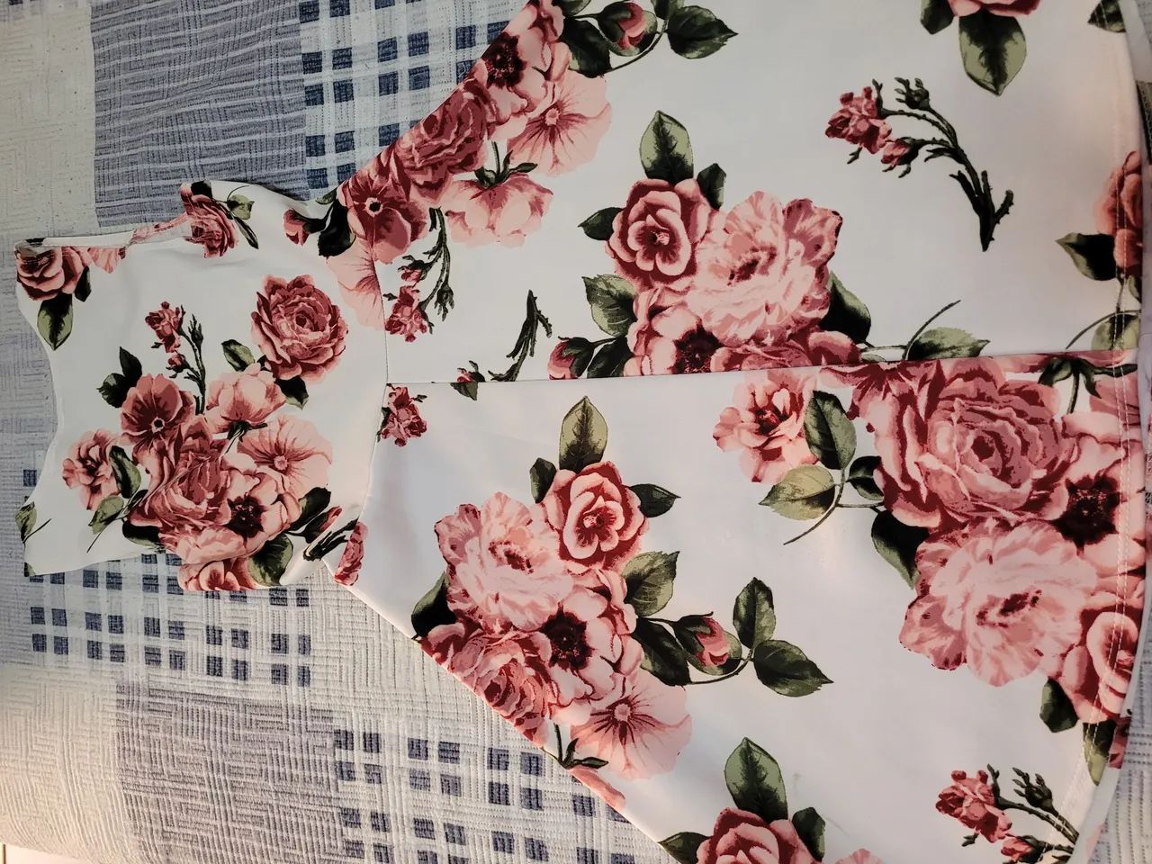 Vestido curto floral  - Foto 2