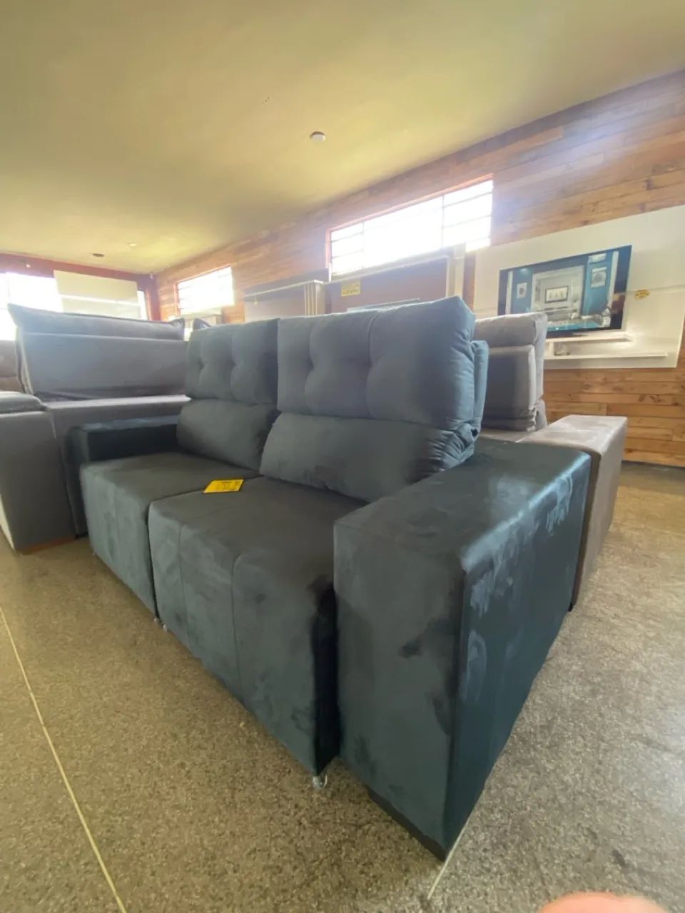 Sofá 1.90M retrátil reclinável novo  - Foto 4