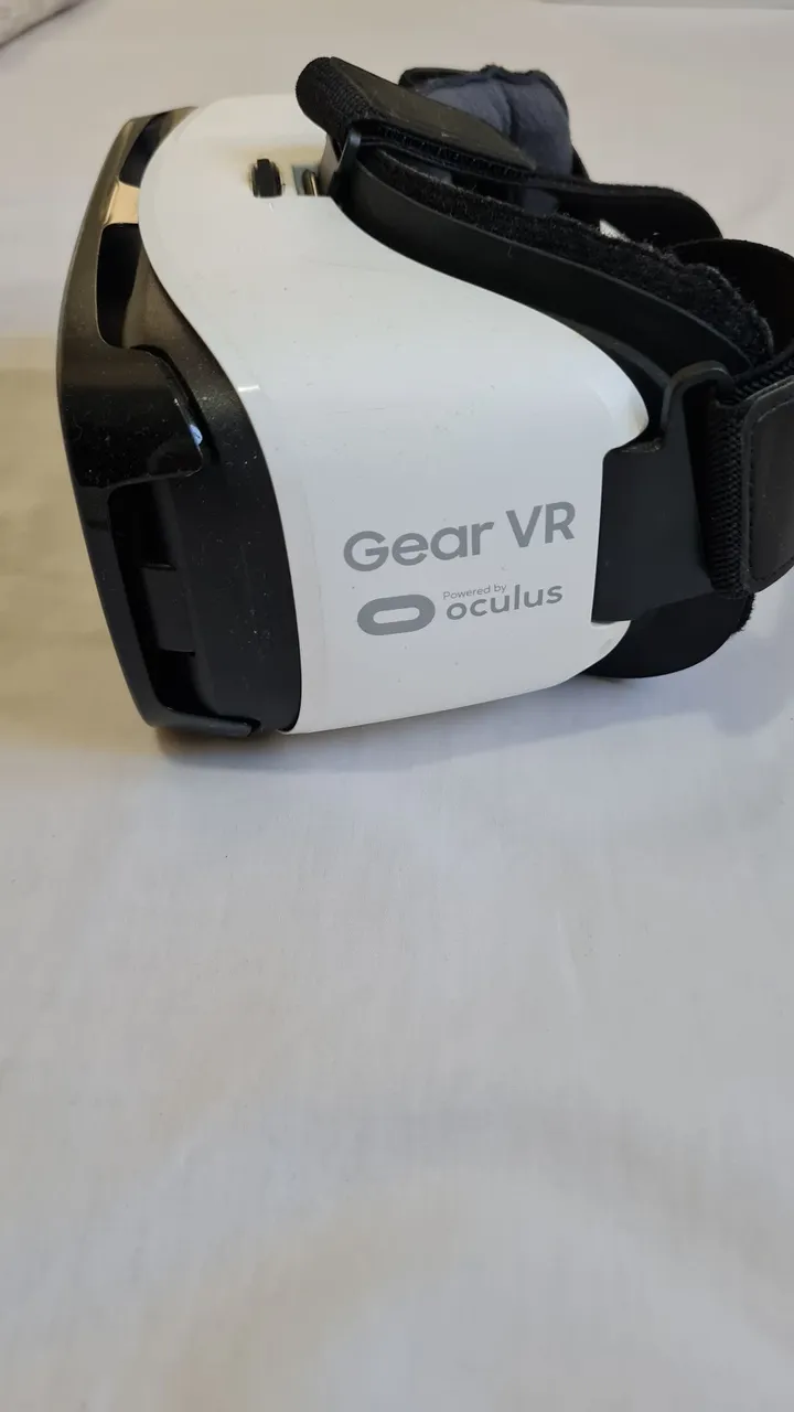 Óculos de Realidade Virtual Samsung Gear VR - Oculus