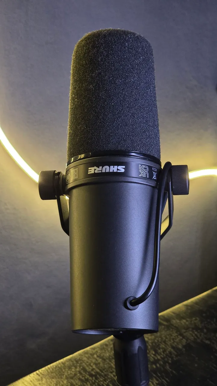 Microfone Shure SM7B - Original e Impecável