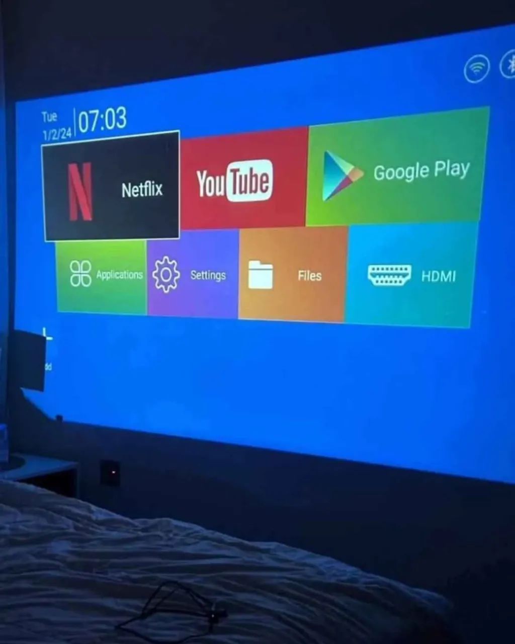 Smart Projector Android Wi-Fi Bluetooth64297491094914123