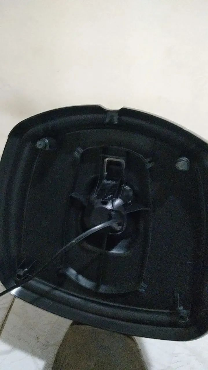 Vendo Ventilador de Mesa Mallory 3 velocidades, 9 pás 127V  - Foto 5