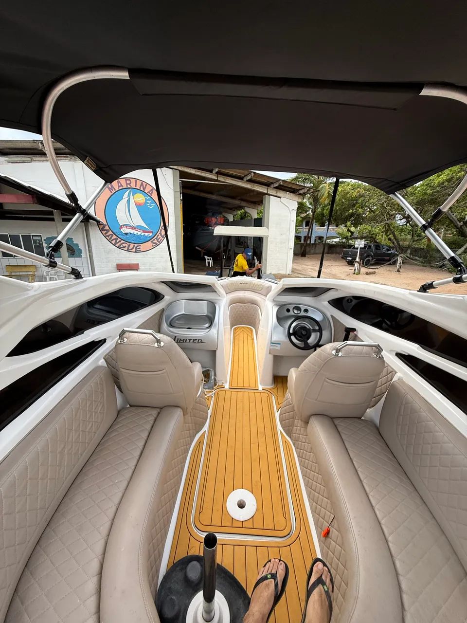 Vendo Lancha Phoenix 240 + Hidea 130 hp 4t 2024 37h  - Foto 2