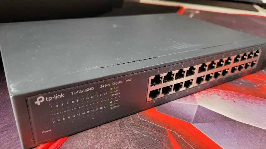 Switch 24 Portas Gigabit TP-Link TL-SG1024D