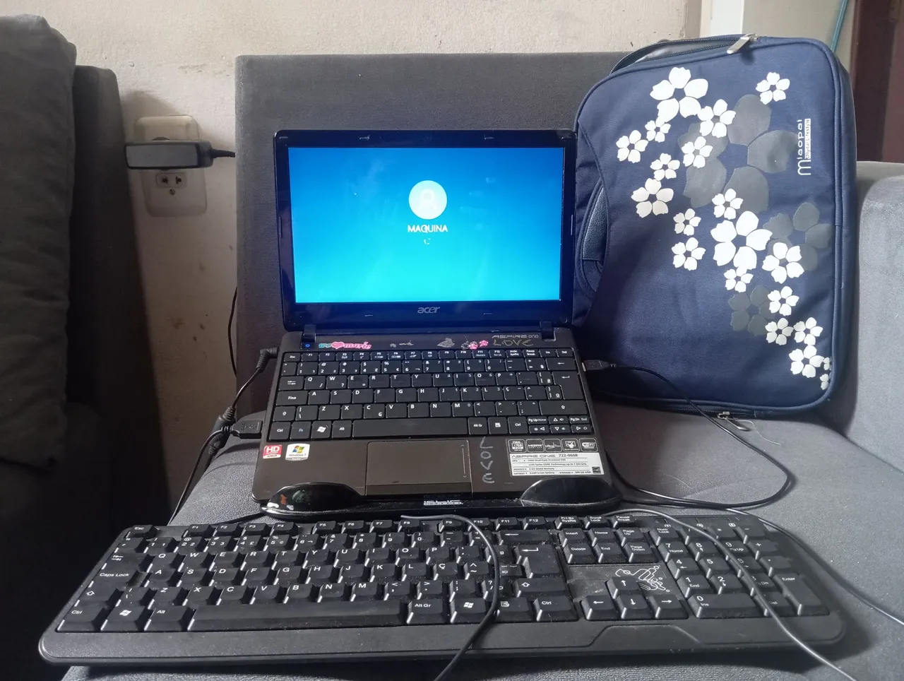 Notebook Acer Aspire One - Perfeito para uso diário!