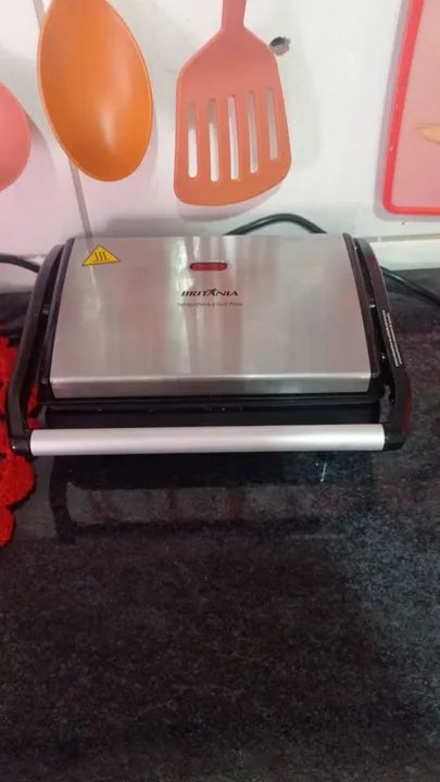 Panela Elétrica para Arroz Mondial 10 xícaras - Foto 3