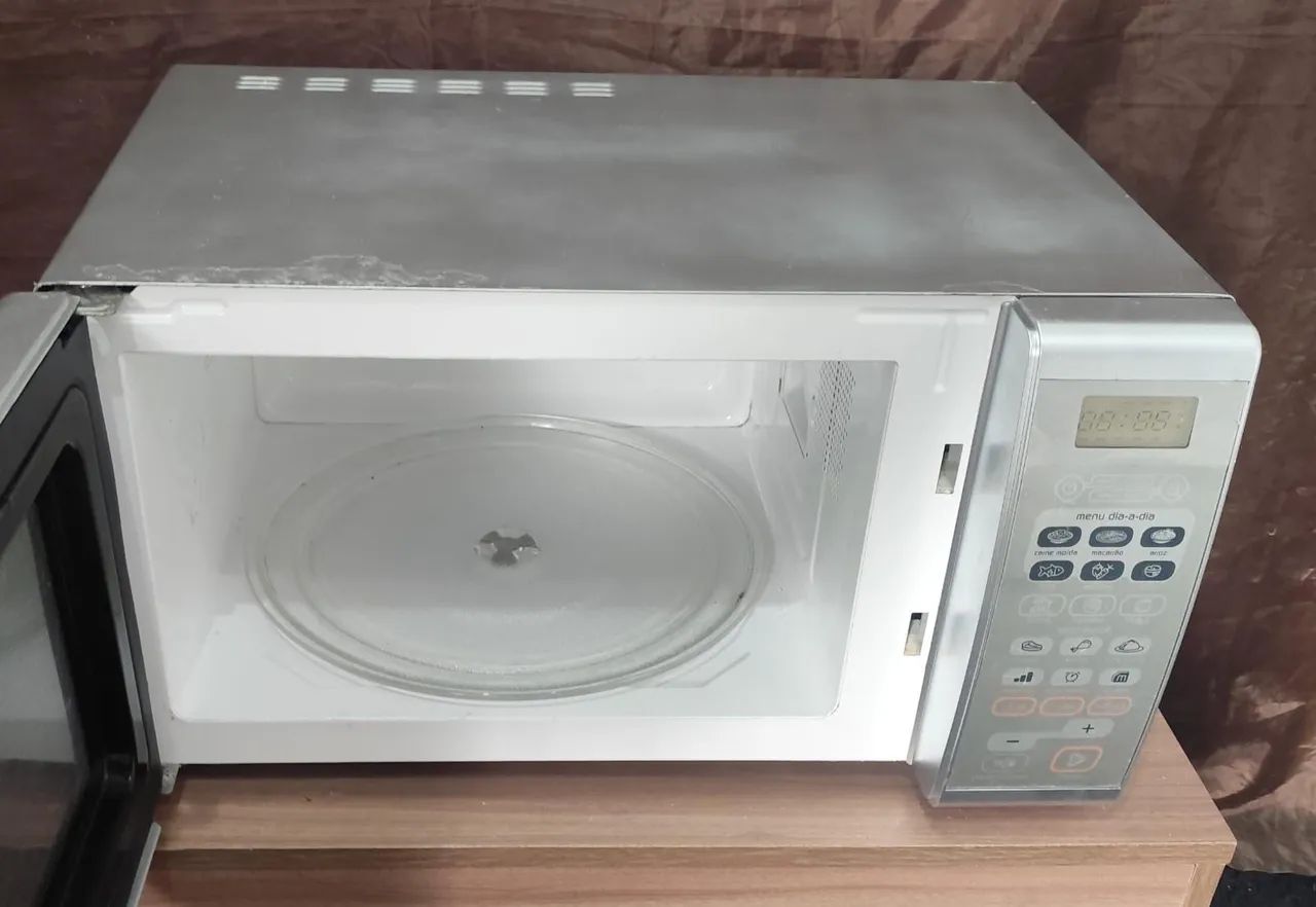 Micro-ondas Brastemp 30l (Garantia de 06 meses e entrega grátis) - Foto 3