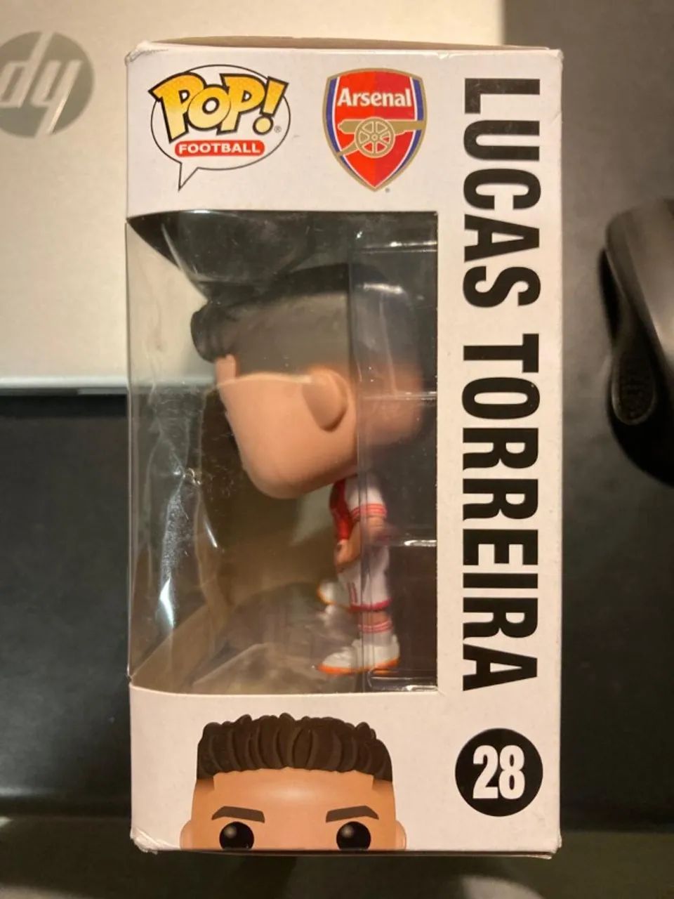 Funko Pop Arsenal Lucas Torreira 28 - Foto 2