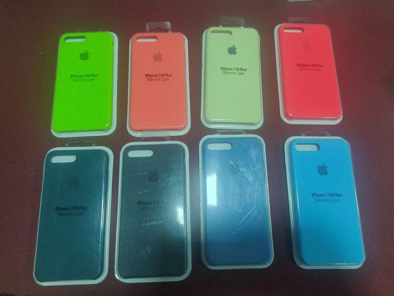 Lote capinhas iPhone, pulseiras de relógio e outros  - Foto 4