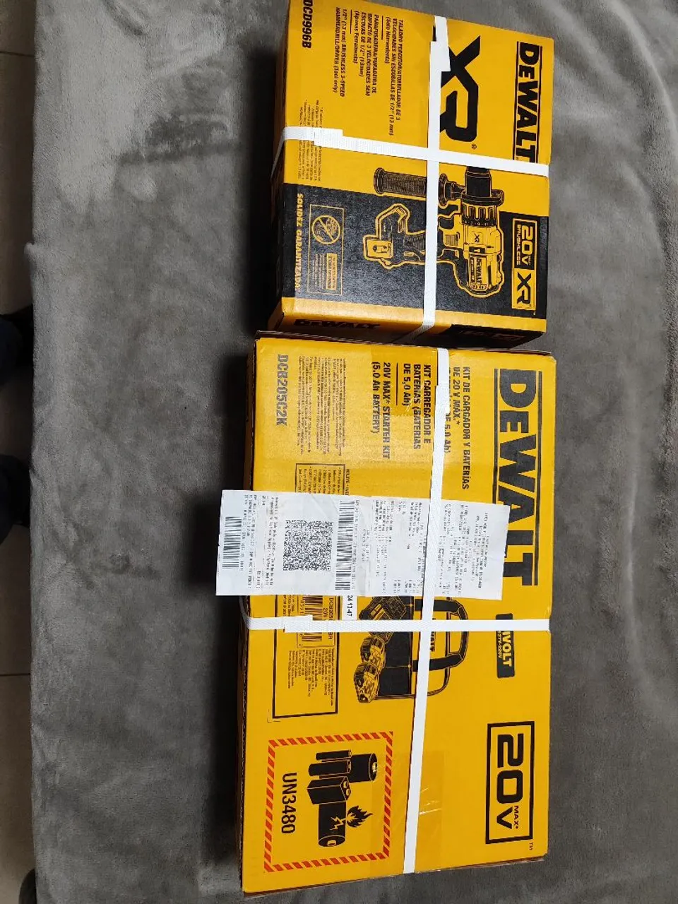 Parafusadeira e furadeira de impacto Dewalt