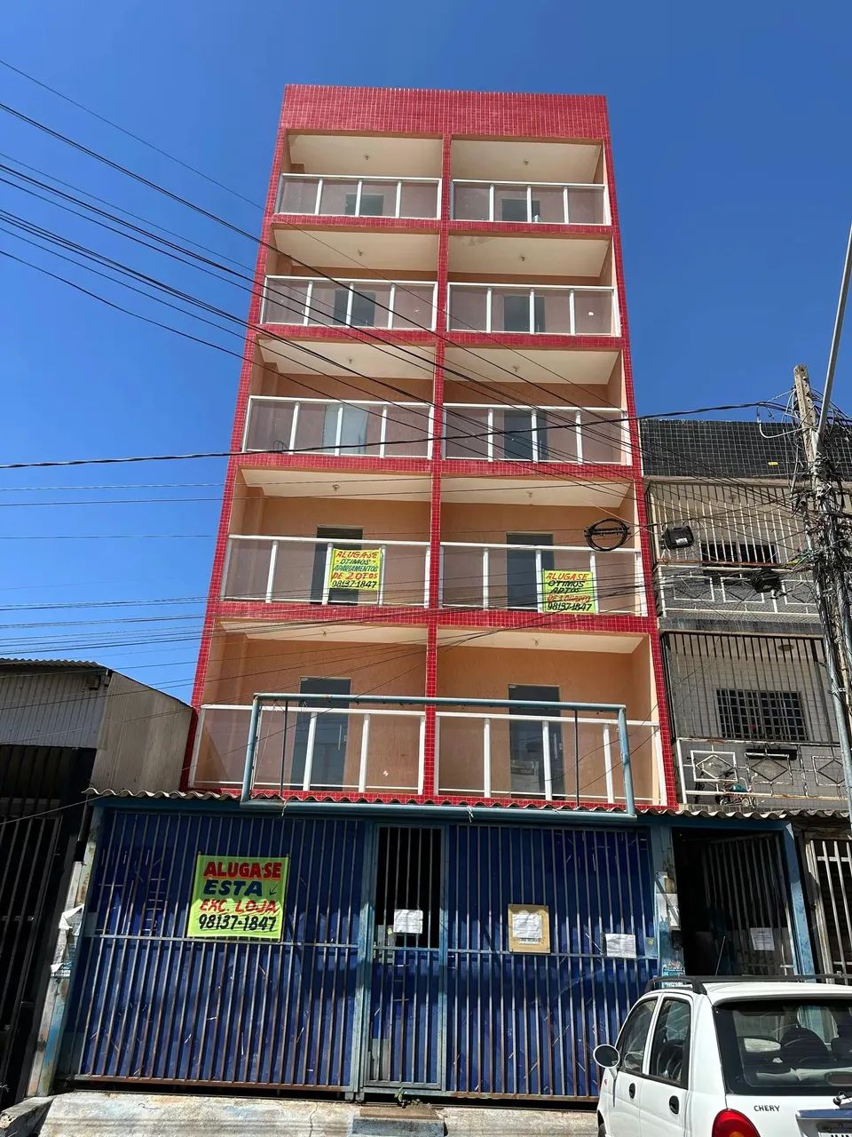 ADE - R$950,00 - 2 Quartos (Fosso de ventilação)