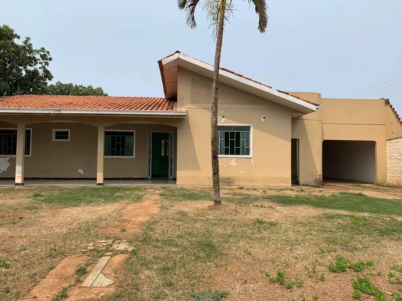 Excelente oportunidade!!! Quer ter uma Casa Aconchegante e ainda construir seu Galpão???