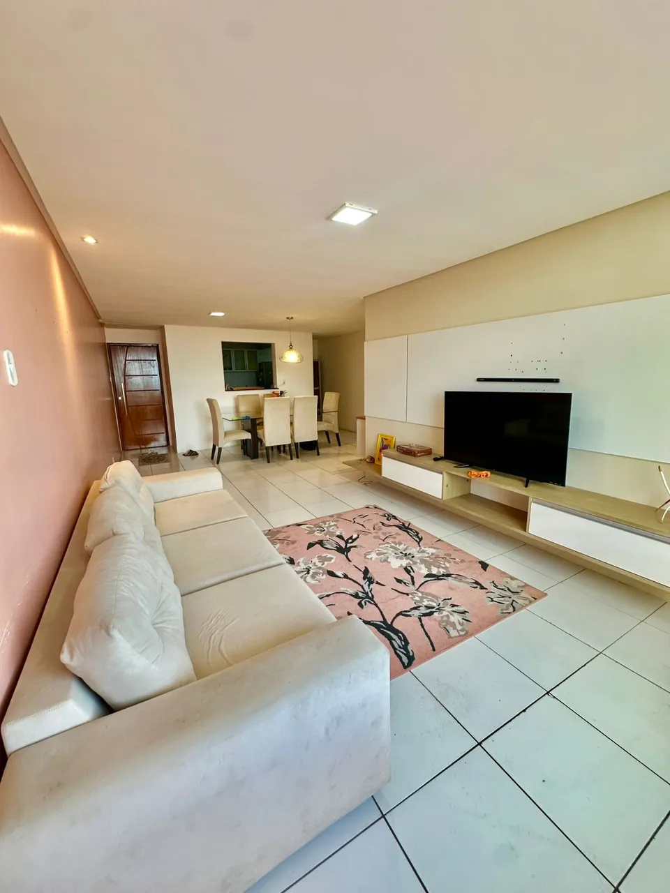 alugo apartamento no prado com três quartos mais dependência