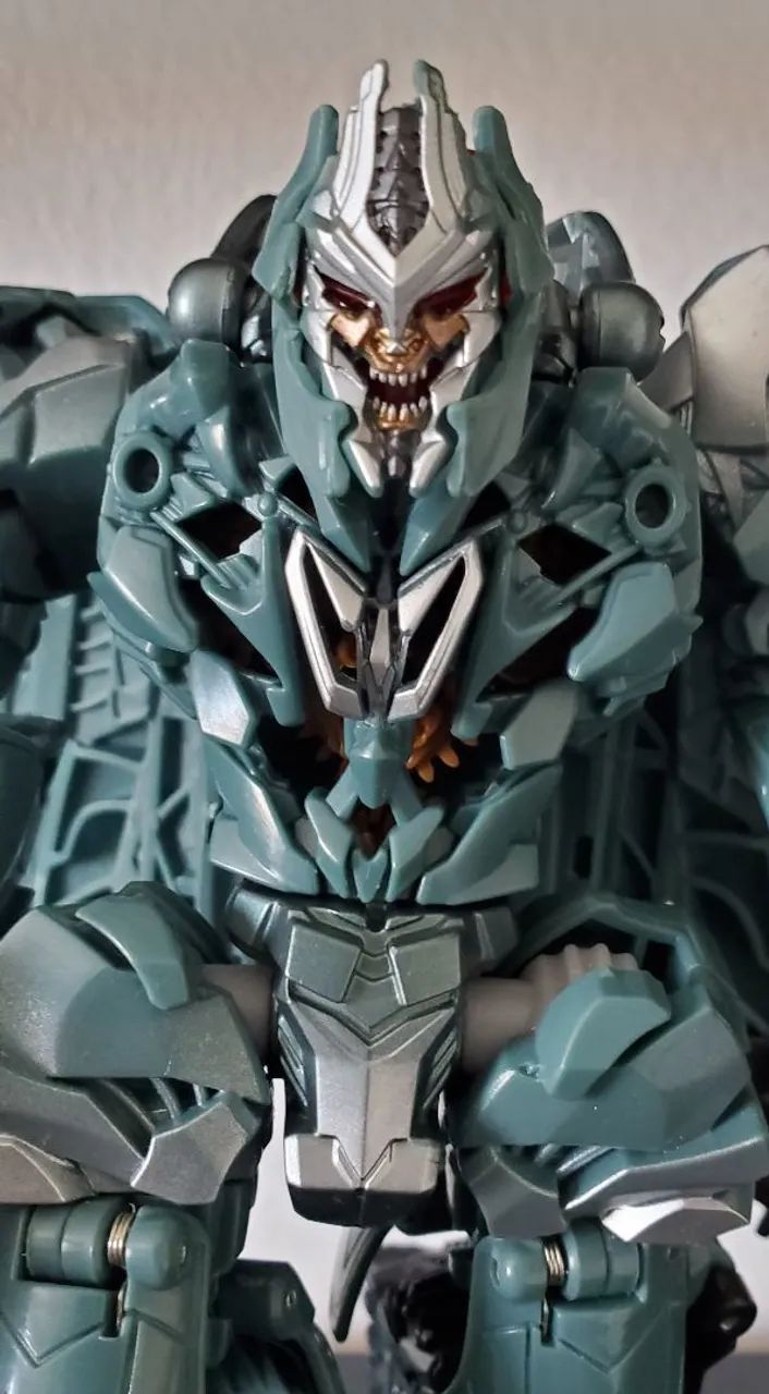 Action Figure Transformers - Megatron - Foto 5