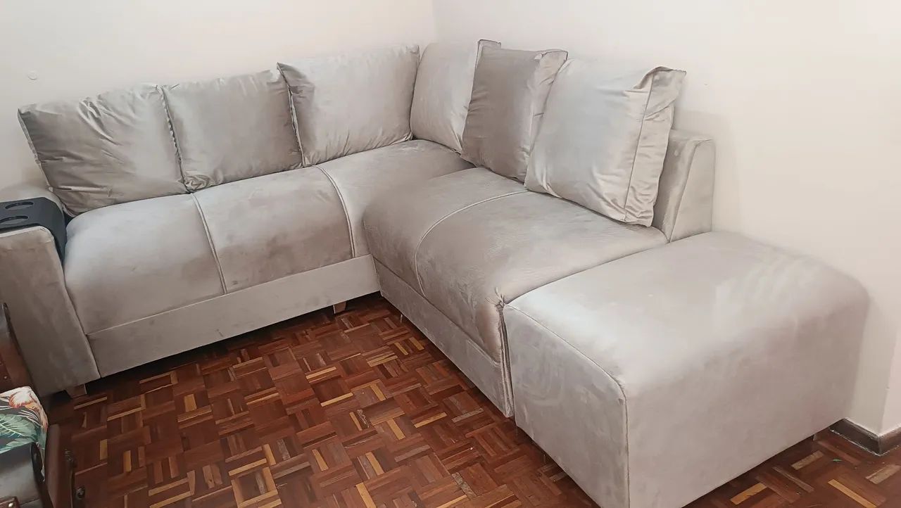 Sofá de Canto  com puff  - Foto 3