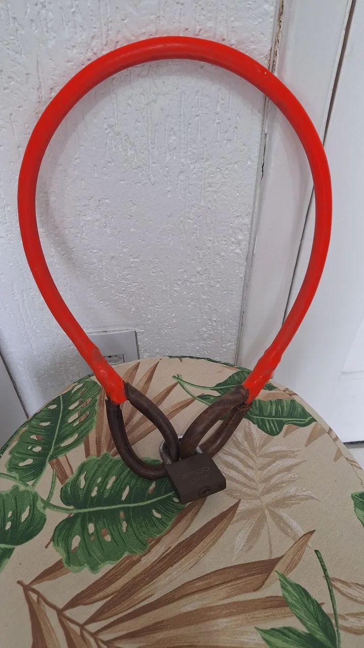 Cadeado de Bicicleta +trava - Foto 3