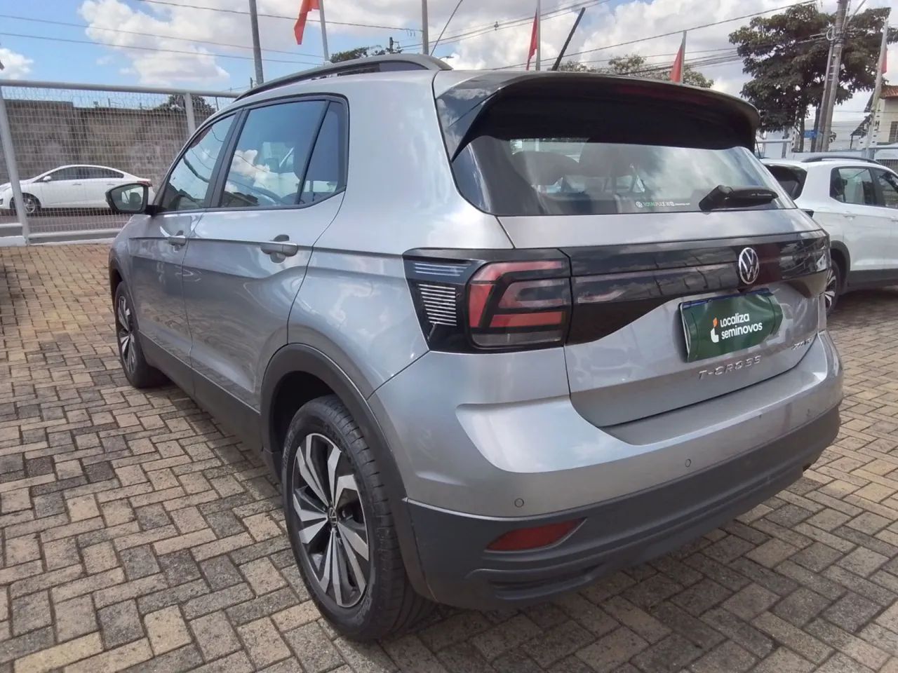 Volkswagen T-cross 2024 1.0 200 tsi total flex automático - Foto 4
