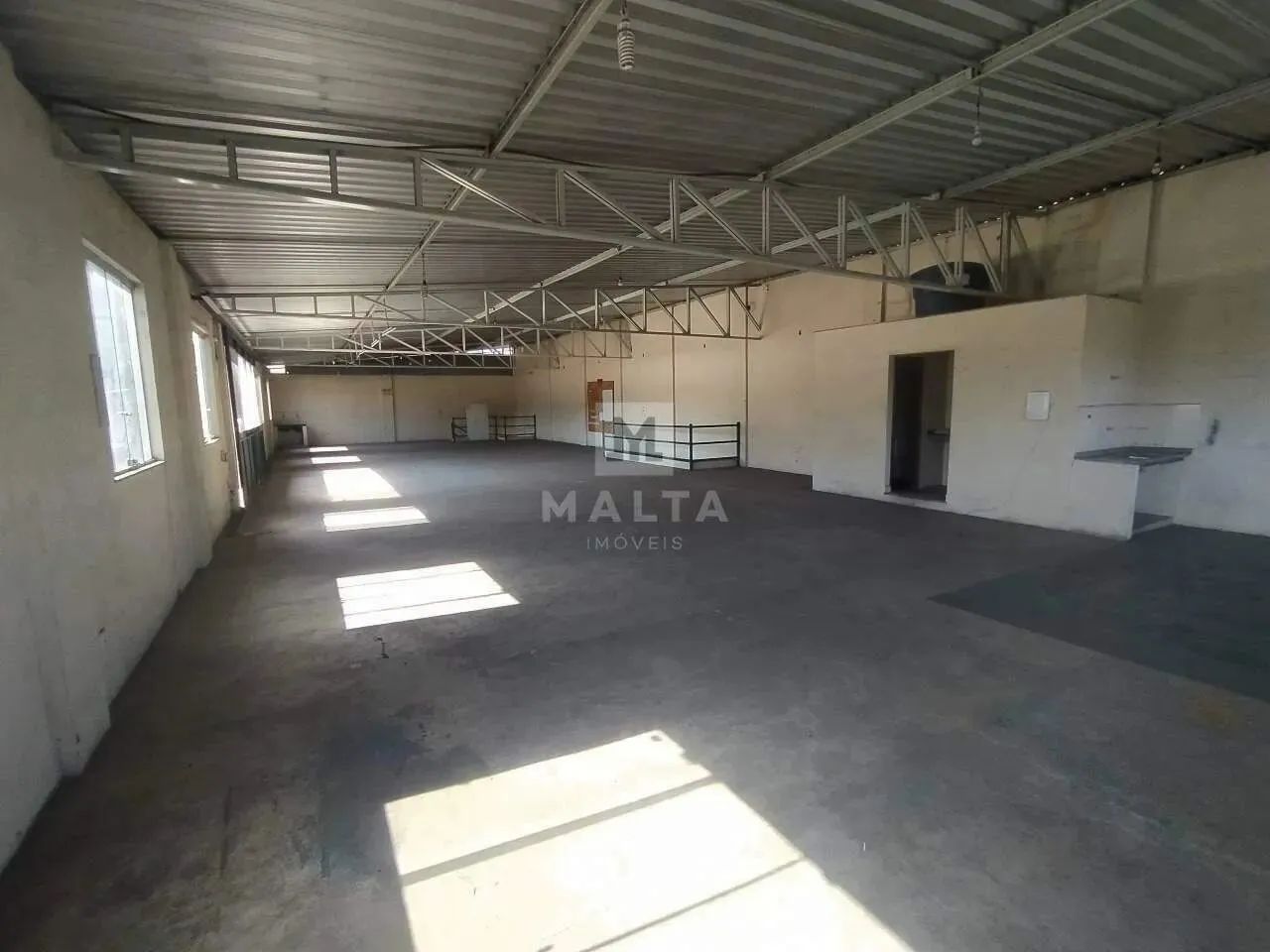 Excelente Prédio comercial na Região do Barreiro !! - Foto 4