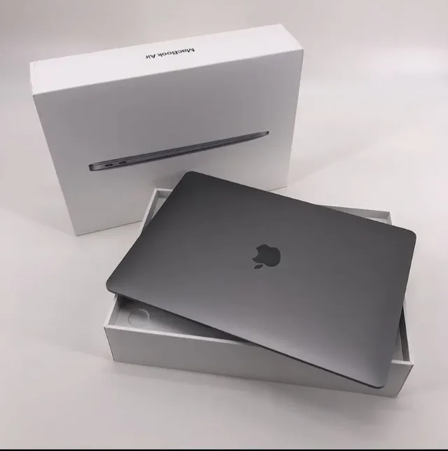 Macbook Air M1 13.3 8Gb/256Gb - Novo/Lacrado