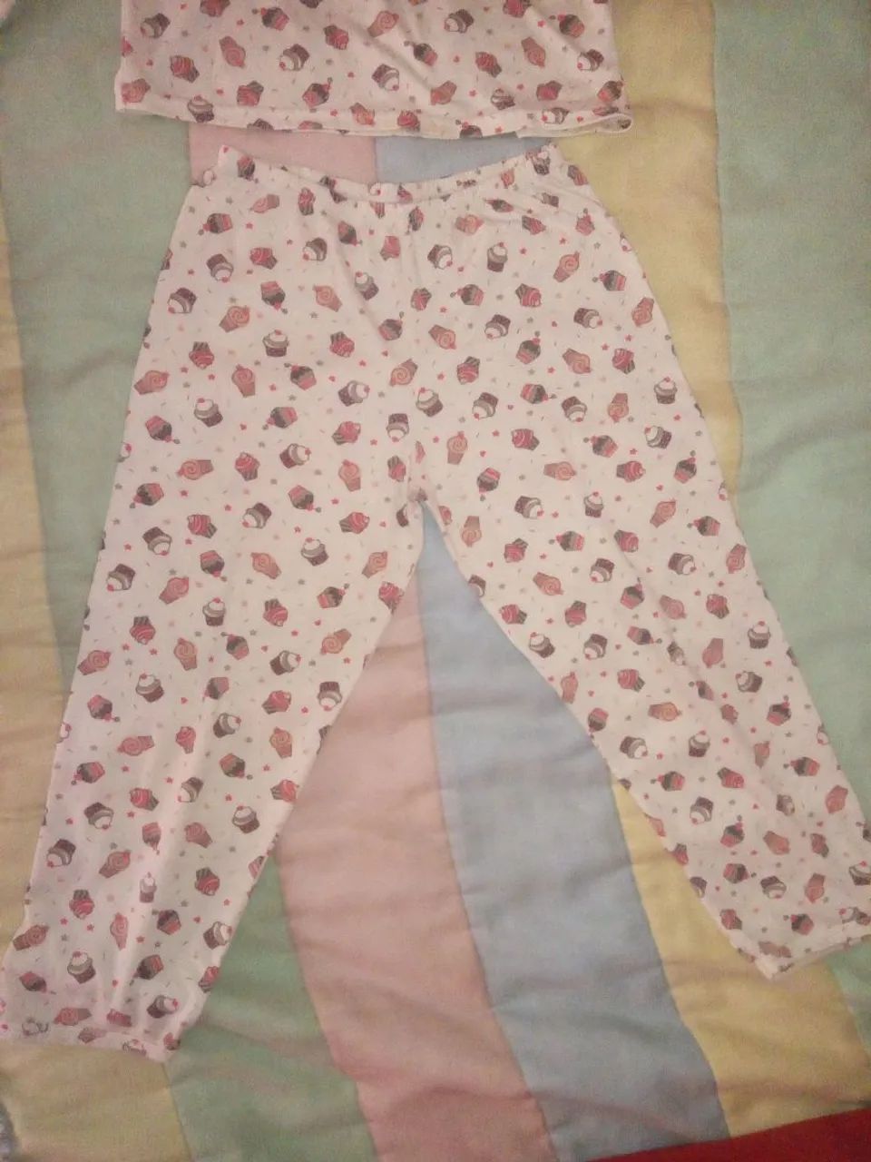 Pijamas Infantil Cupcake - Tamanho 12 - Foto 3
