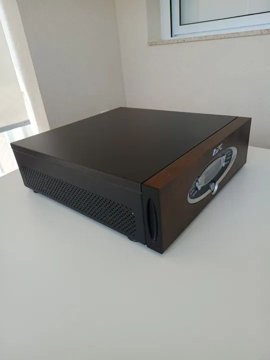 Condicionador de Energia e Nobreak APC J15 865w 1440VA 12 tomadas e Baterias Novas. Leia: - Foto 5