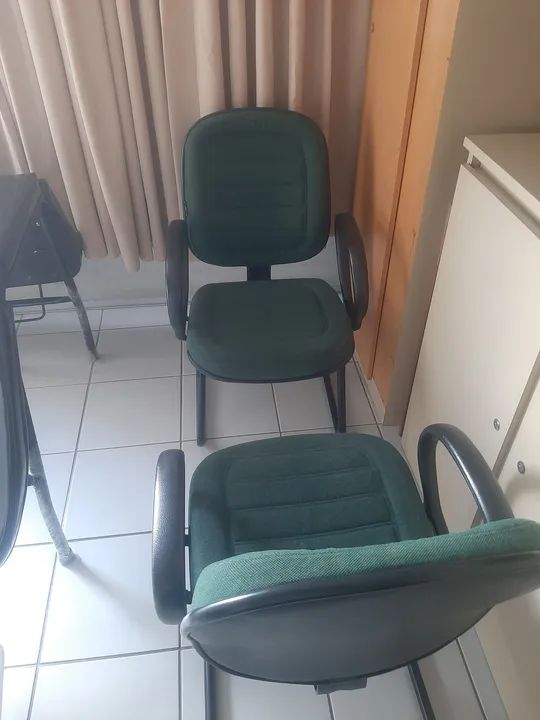 Cadeira de escritório ou consultório  - Foto 2