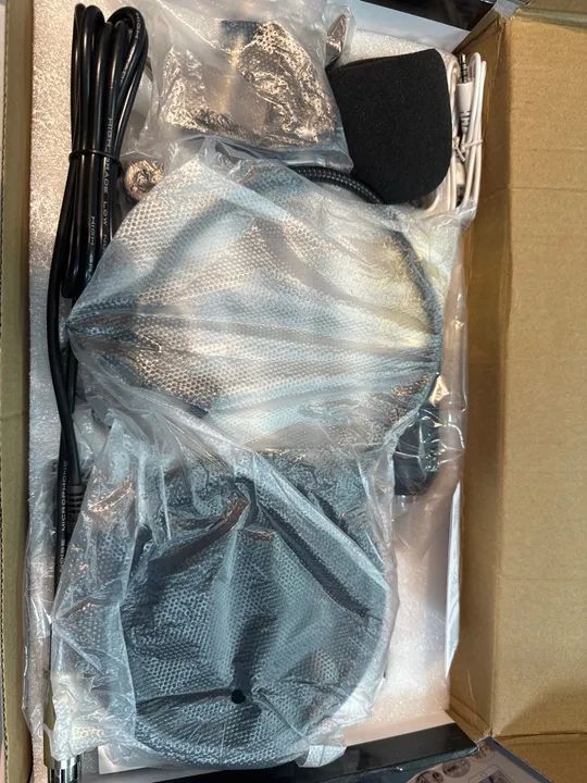 Microfone condensador profissional unidirecional - Foto 3