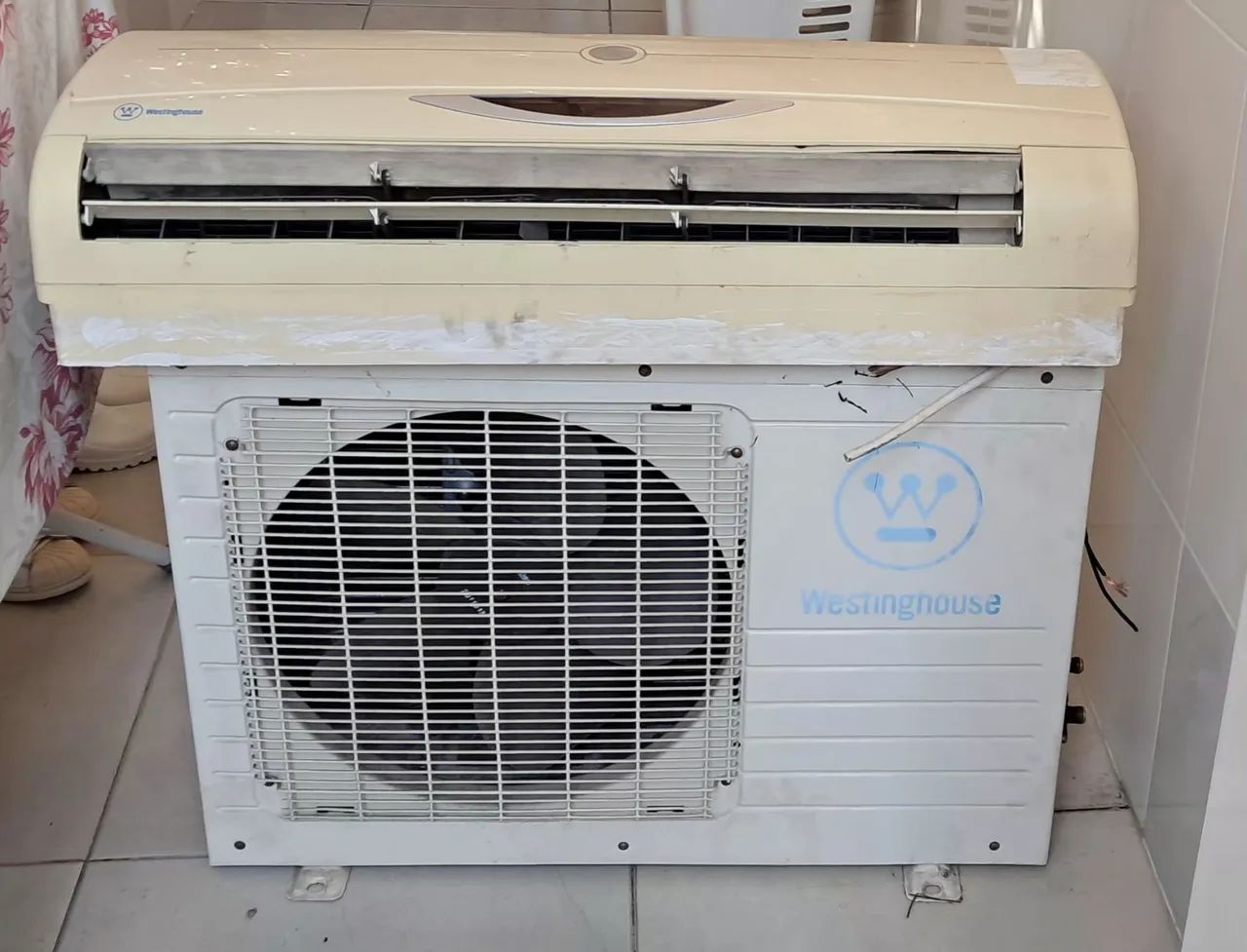 AR CONDICIONADO SPLIT 12.000 BTUS