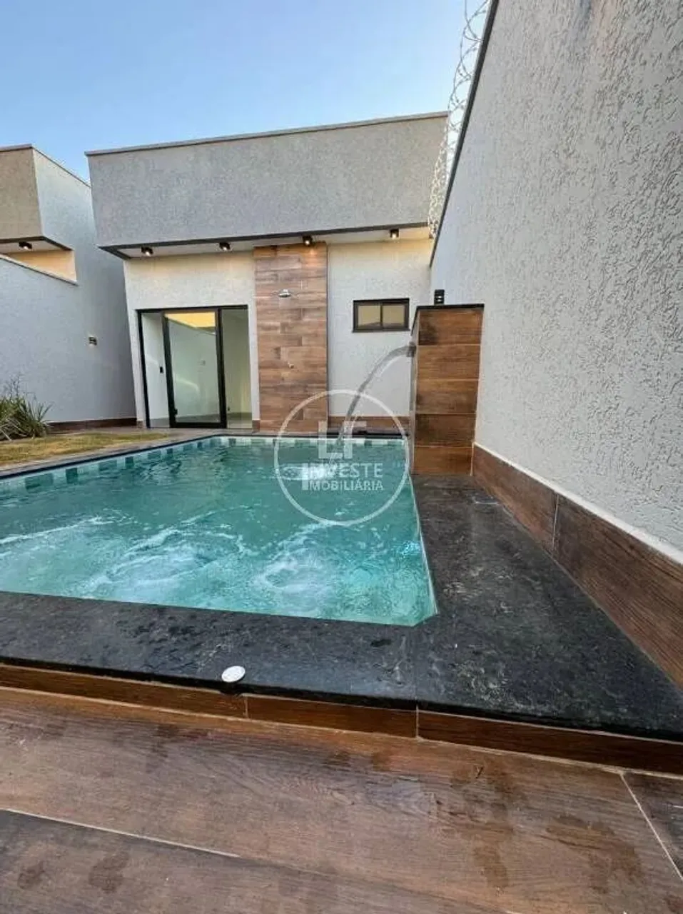 Casa Térrea 235m² com 3 Quartos | Jardim Presidente | Oportunidade única!