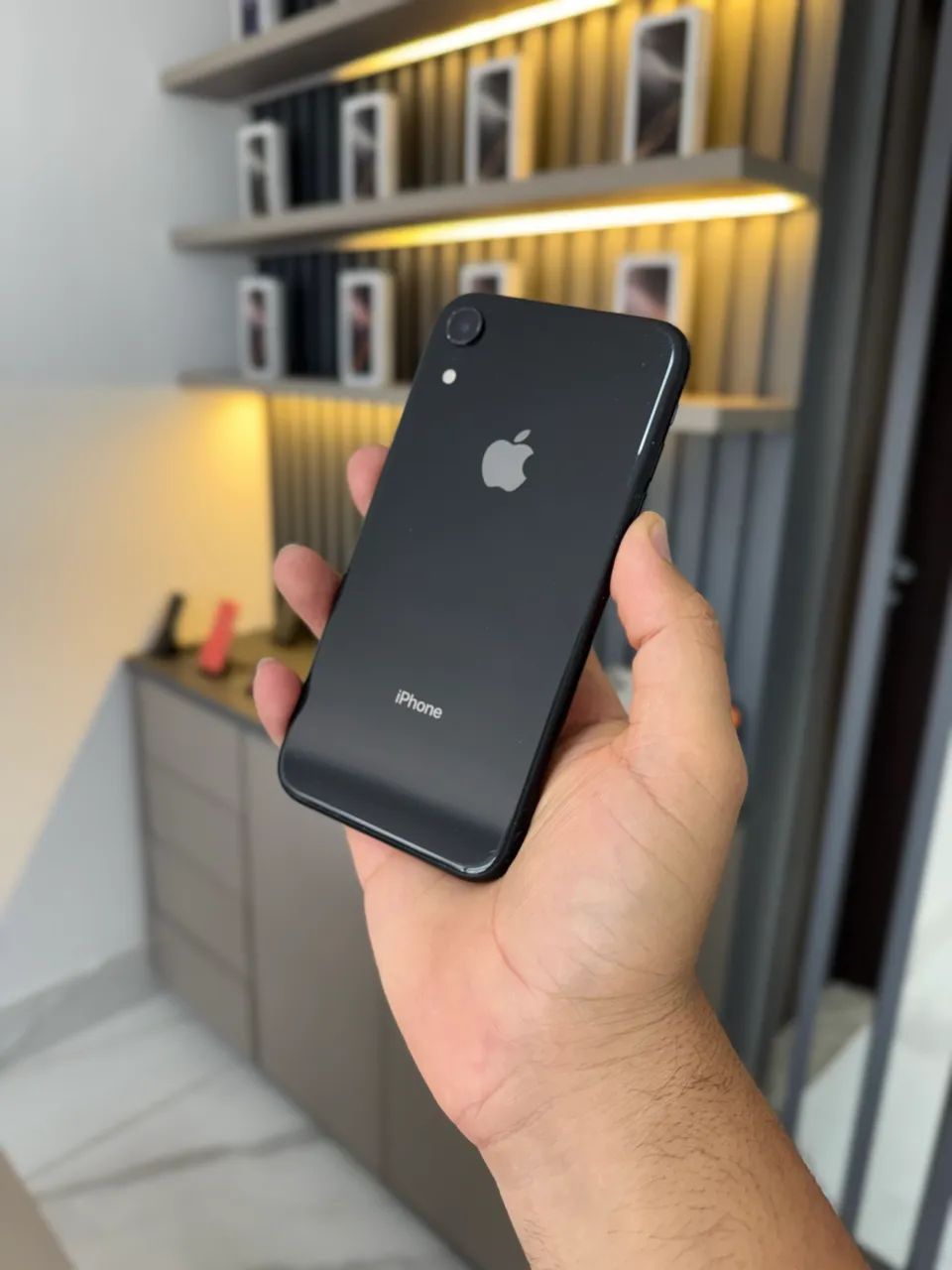 iPhone XR 64 gigas preto original - Celulares e Smartphones