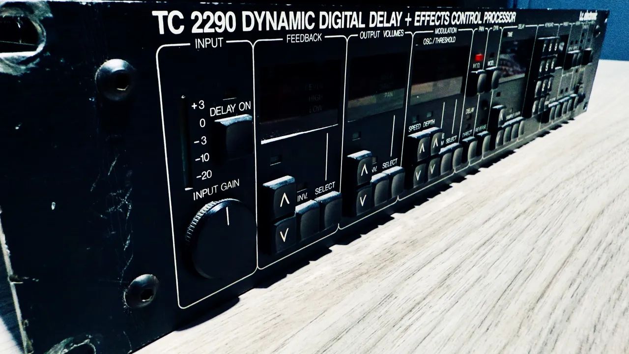 TC ELETROCNICS 2290 Digital Delay - Equipamentos e Acessórios de