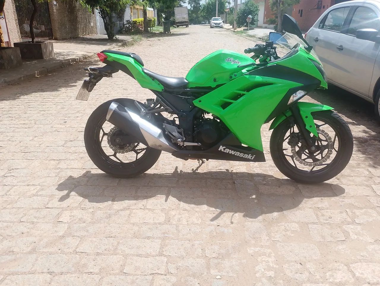 Ninja 300 doc em dia - Foto 3