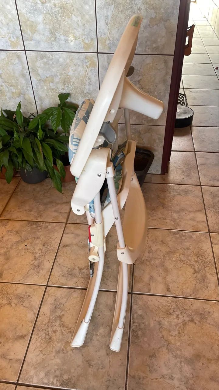 Cadeira de alimentação  - Foto 5