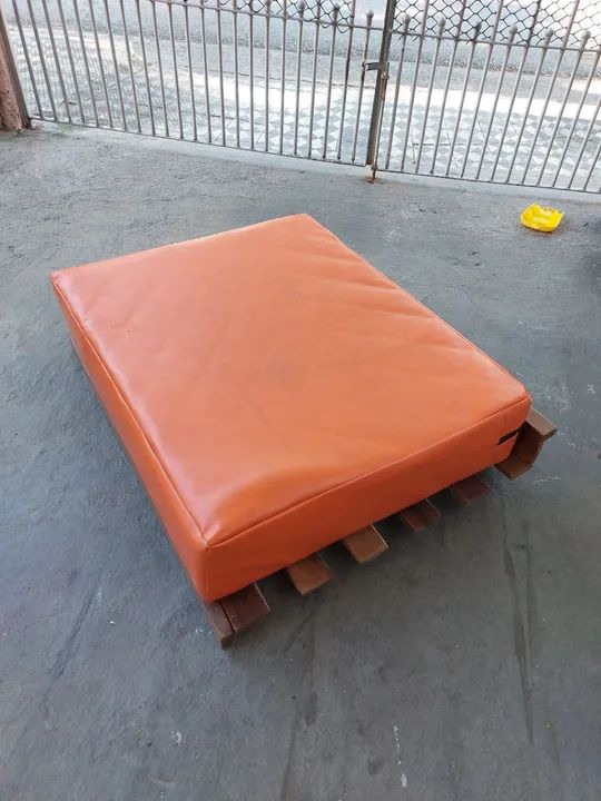 Cama colchão para cachorro porte grande/médio com estrado - Foto 2