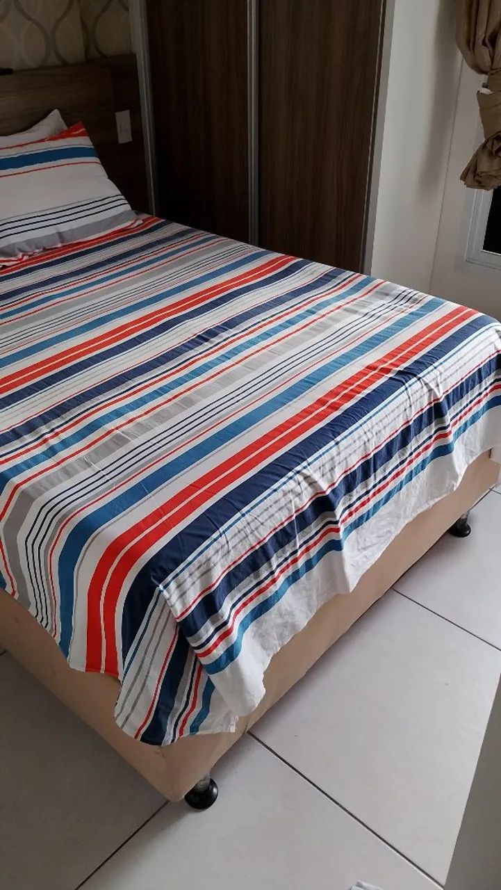 Tel: * Cama box usada