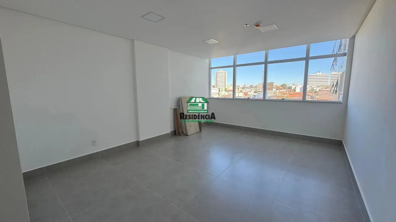 Sala comercial para locação no Edifício London Offices