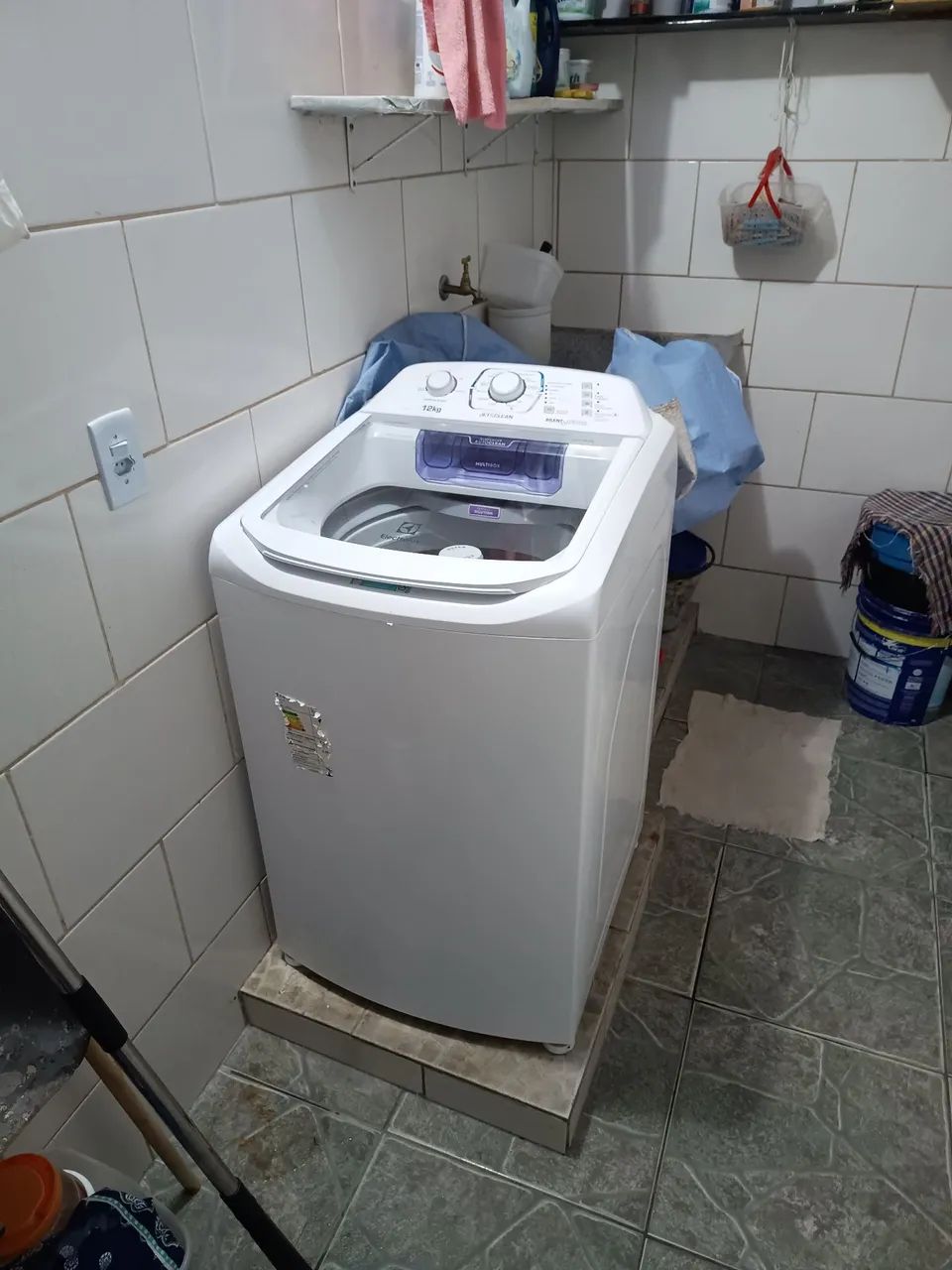 Máquina de Lavar 12kg eletrolux 
