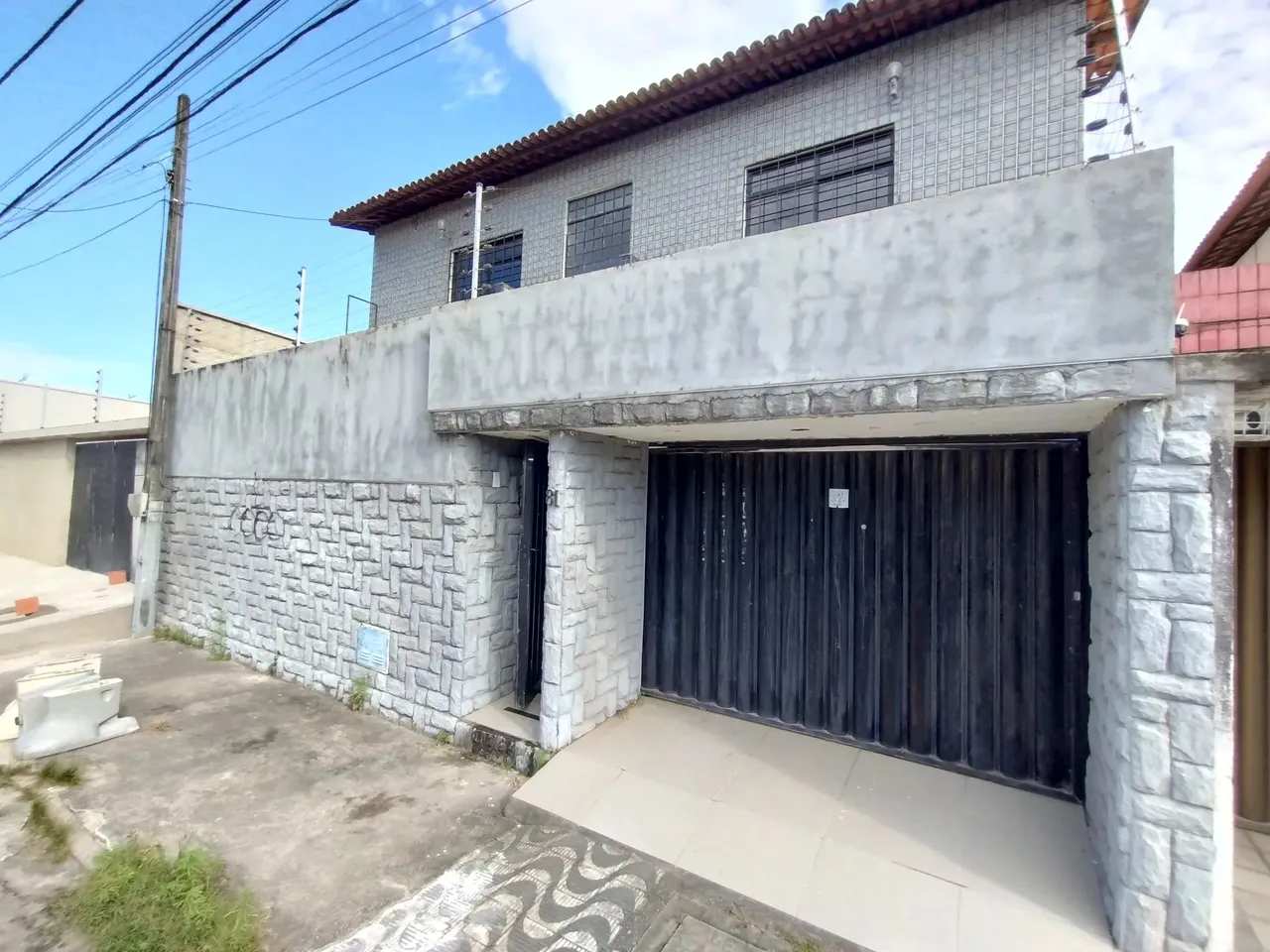Casa C/ 04 Quartos Sendo 02 Suítes no Bairro São Gerardo em Fortaleza