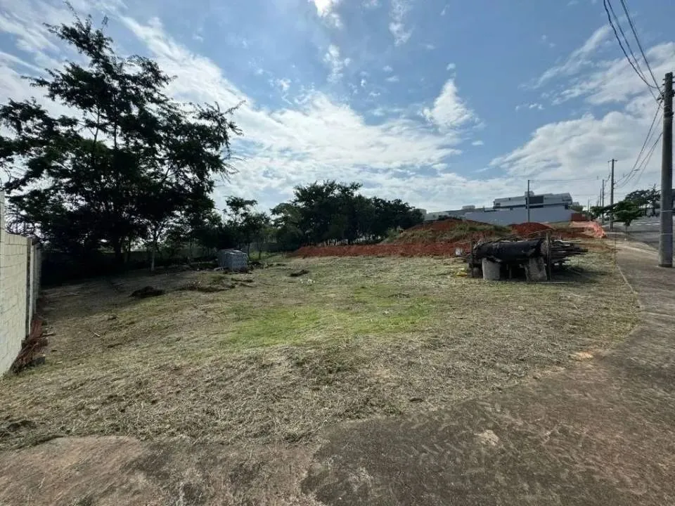 Venda - Terreno em condomínio - Loteamento Residencial Jardim Villagio II - Americana - SP