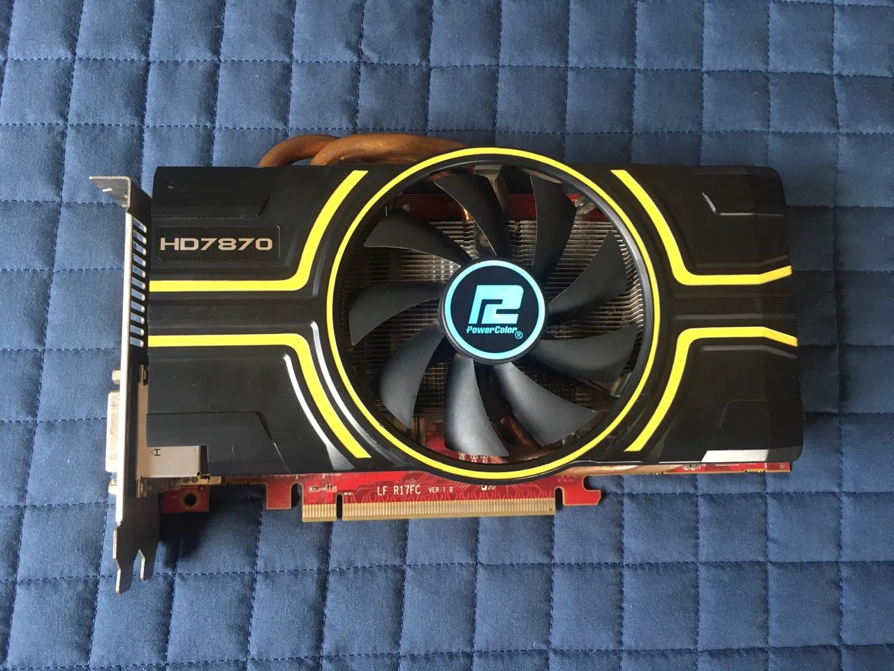 Placa de Vídeo Radeon HD 7870 GHz Powercolor 2GB