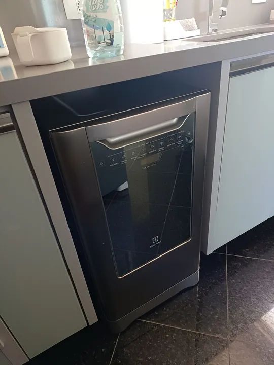 Lava-Louças Electrolux - 12 Serviços - Inox - Semi-Nova - Máquinas de ...