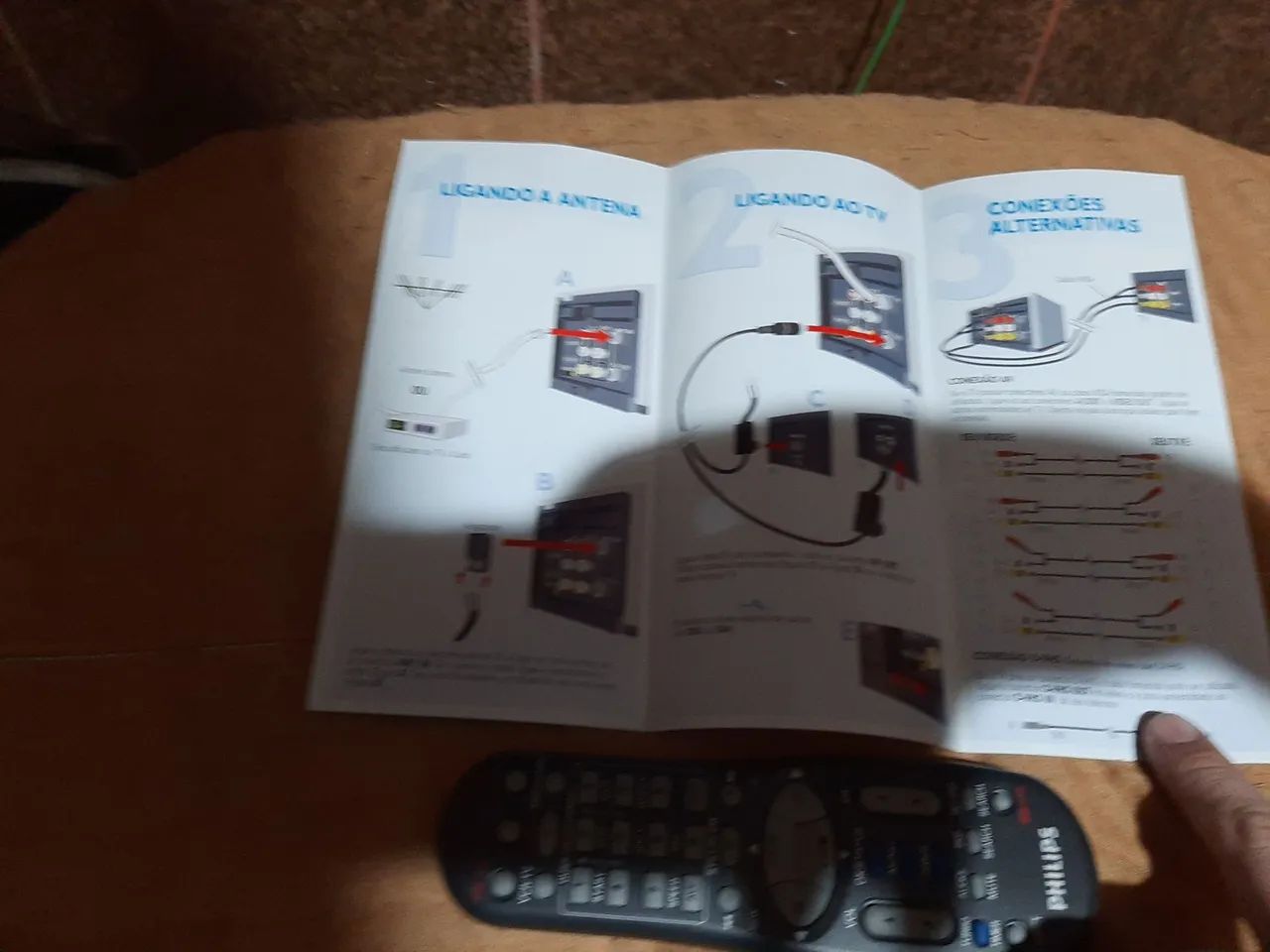 Vídeo Cassete Philips com Turbo Drive e Smart Picture - Foto 3