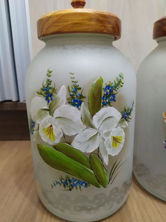 Vasos Decorativos Pintados à Mão - Foto 3
