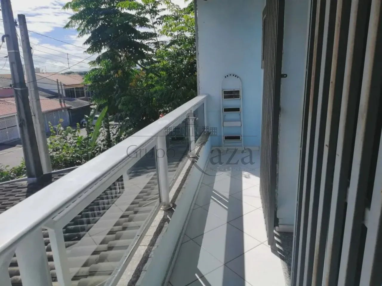 Casa - Sobrado - Residencial Bosque dos Ipês - 4 Dormitórios - 197m². - Foto 5