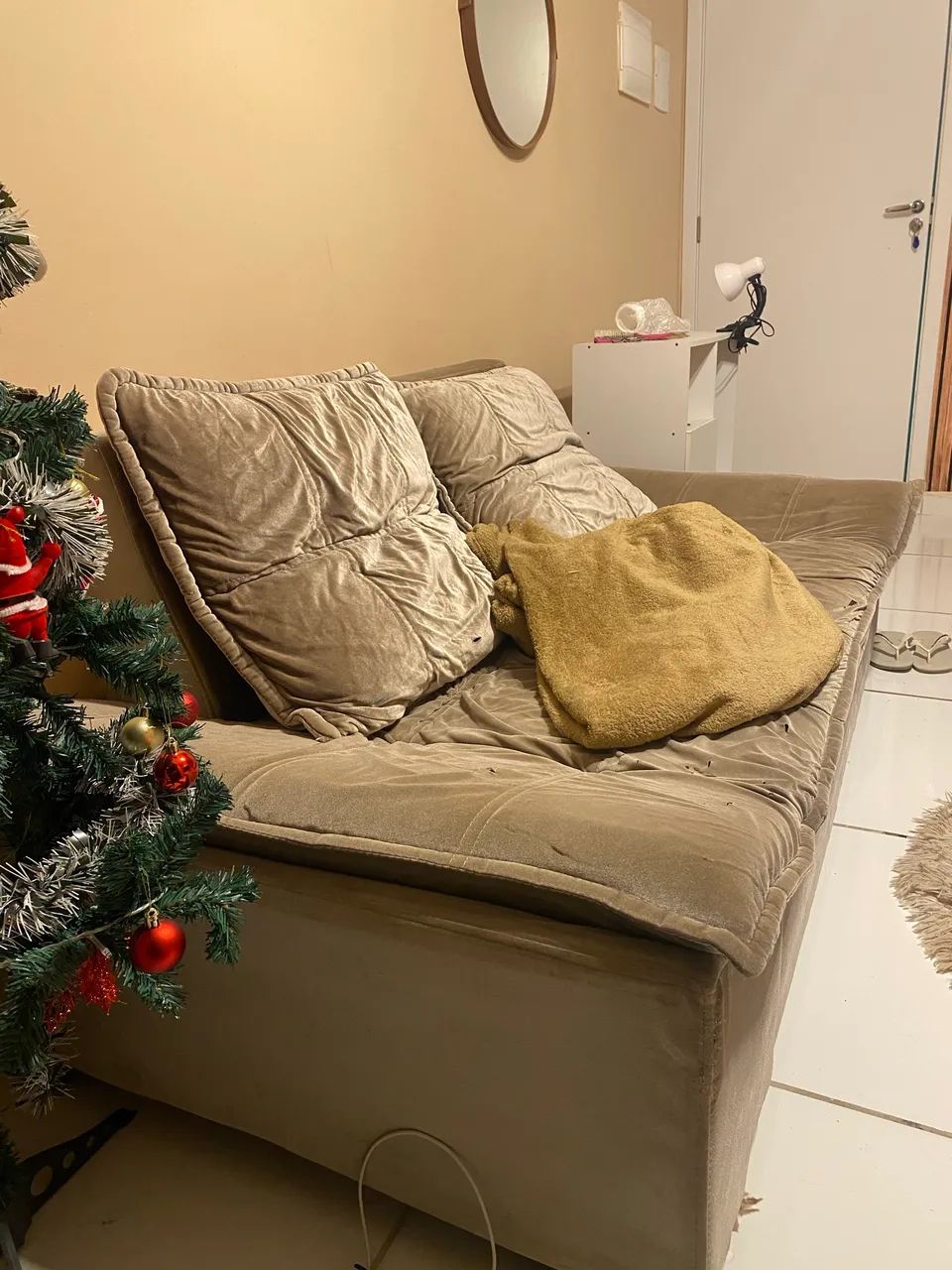 Vendo sofá 64842030876161120