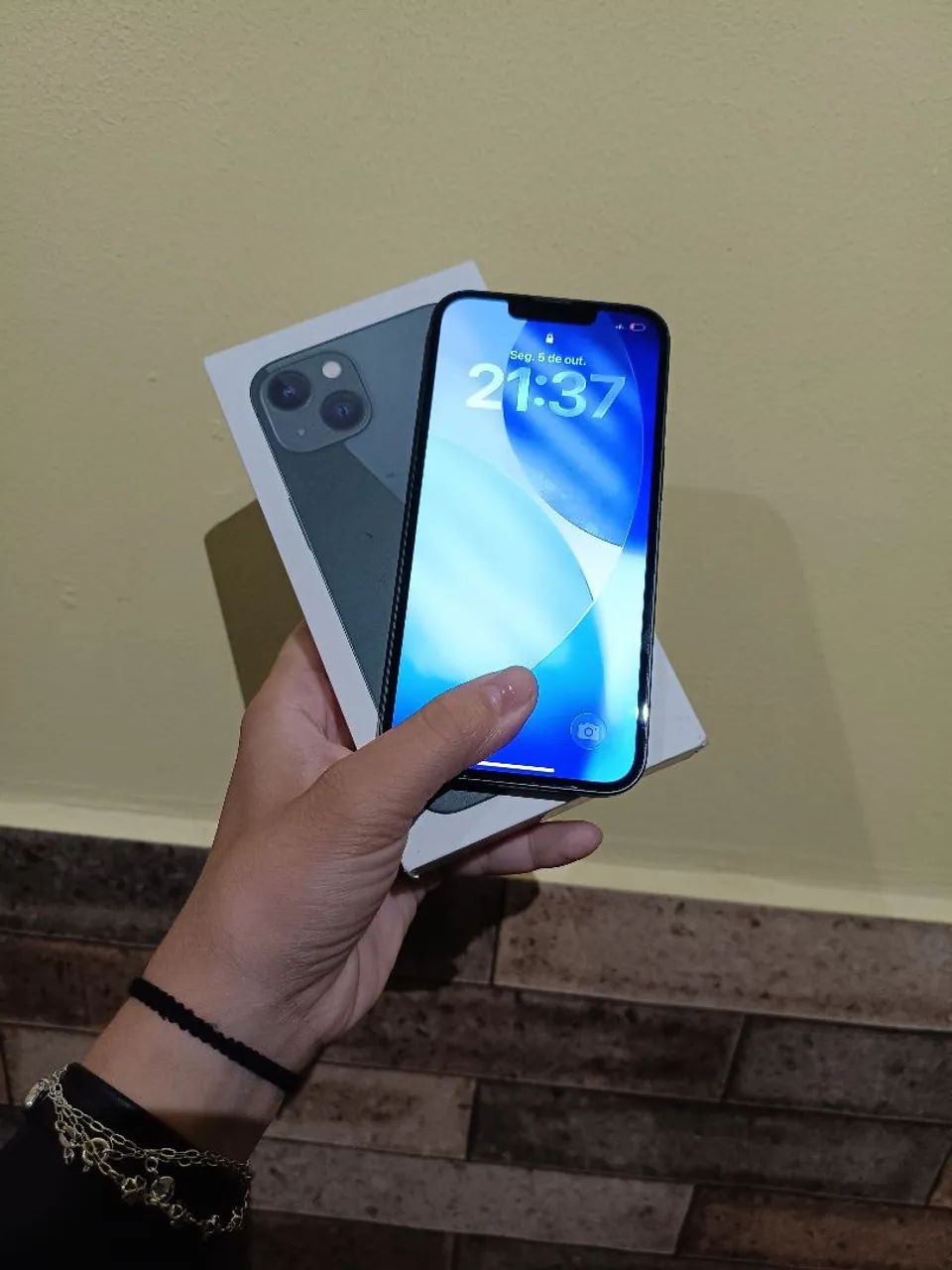 iPhone 13 128B - Foto 2