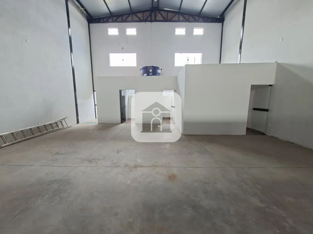 Galpão comercial para locação no bairro Daniel Fonseca - Foto 3