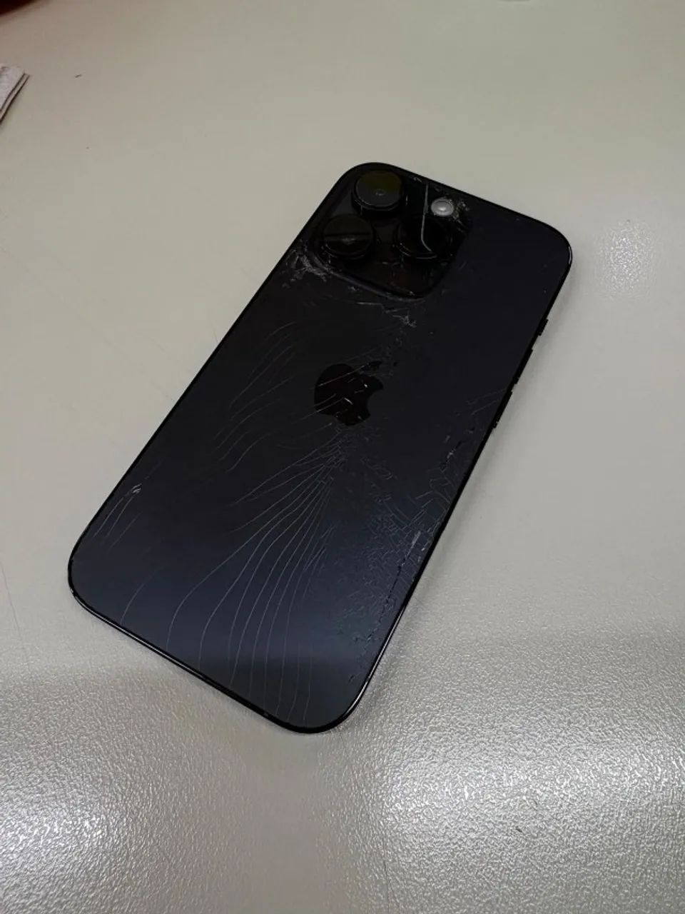 iPhone 14 Pro - Preto - Ótima oportunidade!  - Foto 2